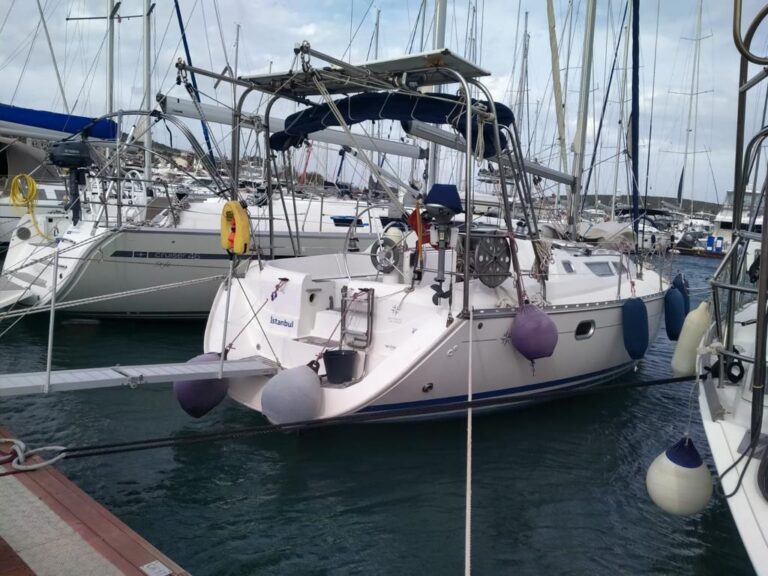 Jeanneau Sun Odyssey 37.2