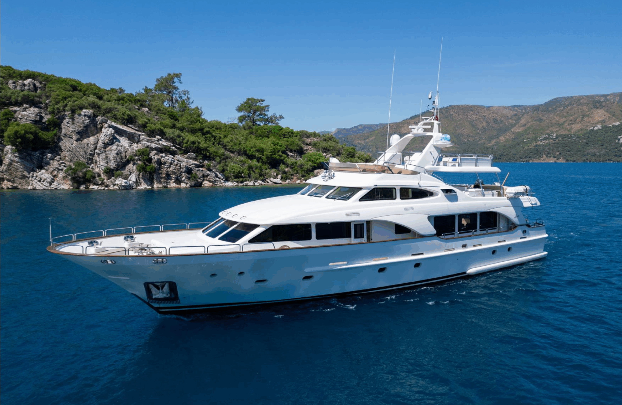 Benetti Tradition