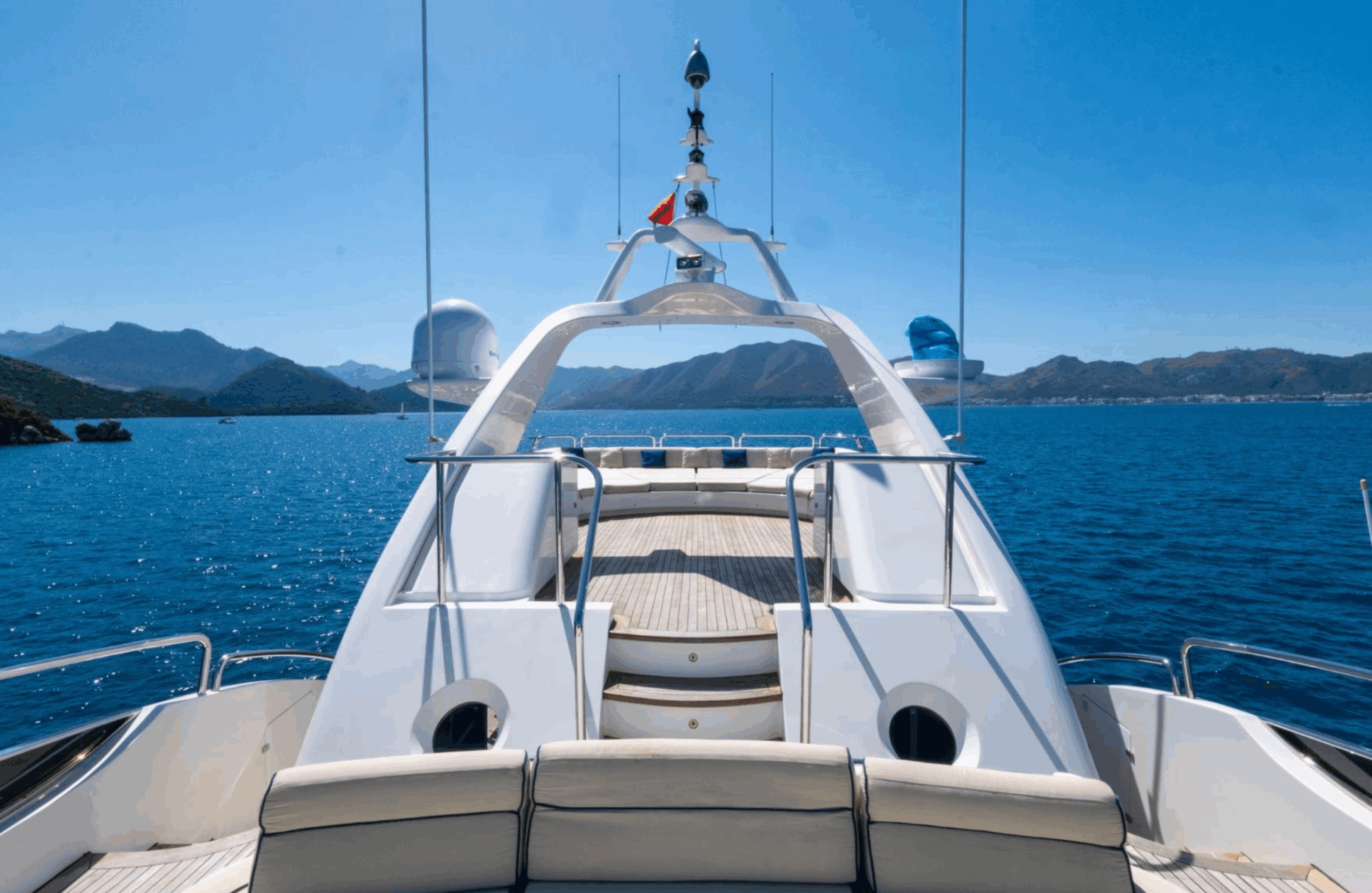 Benetti Tradition