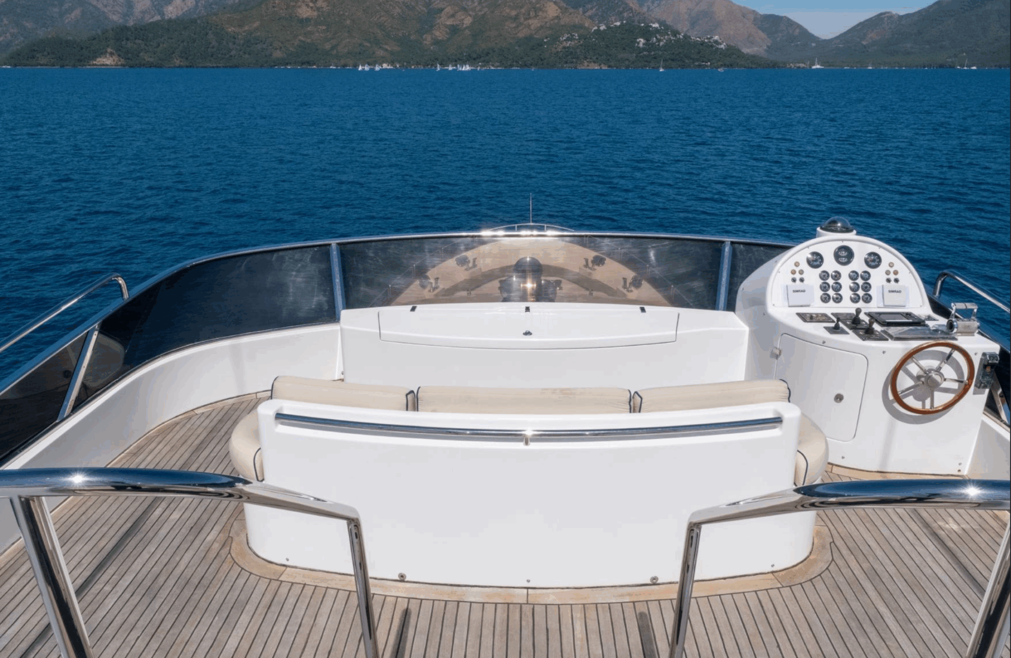 Benetti Tradition