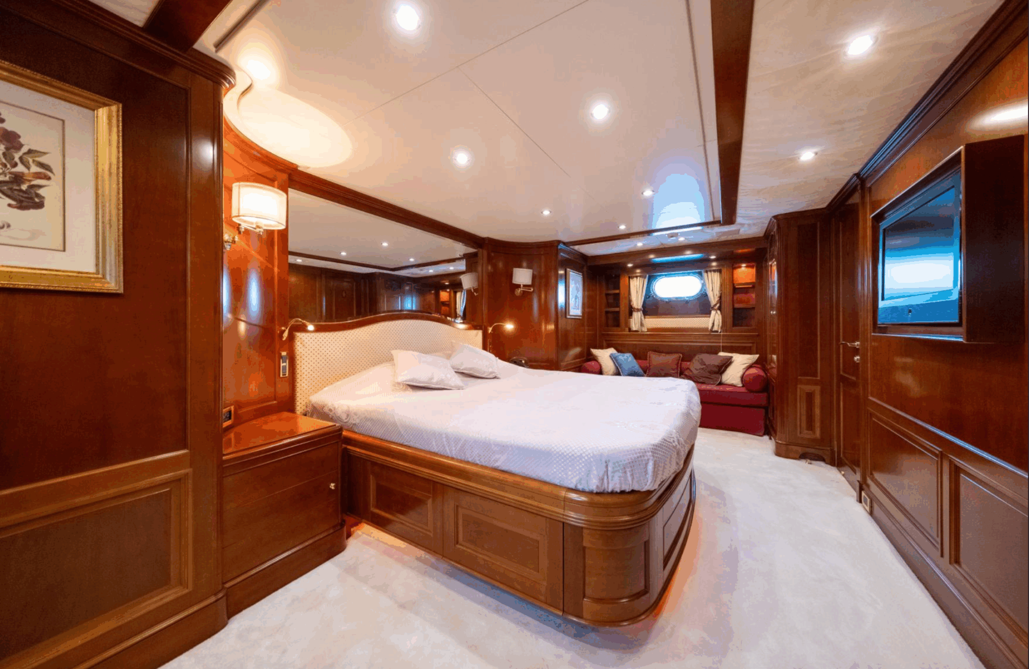 Benetti Tradition