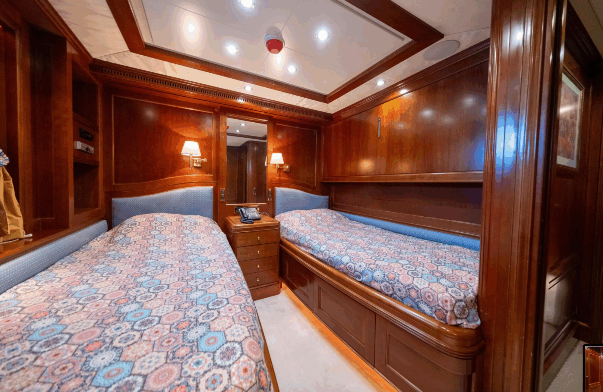 Benetti Tradition