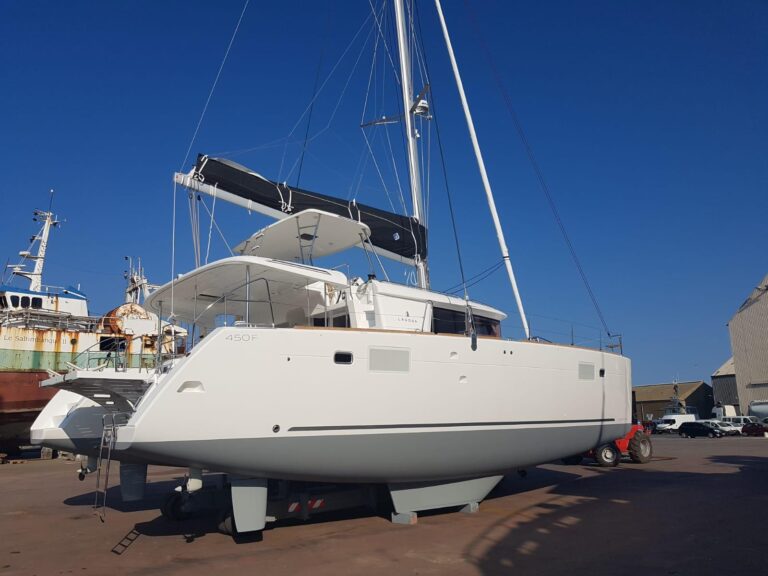 Lagoon 450F