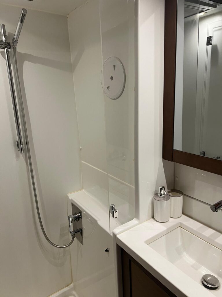 Lagoon 450F