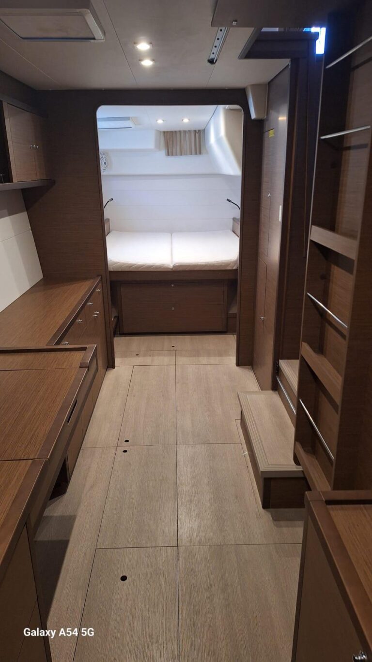 Lagoon 450F