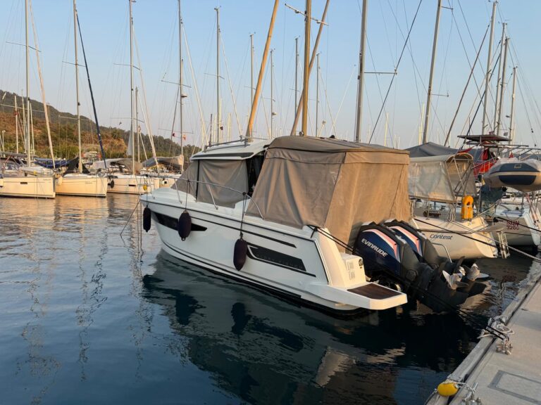 WhatsApp Image 2025-12-10 at 15.47.36