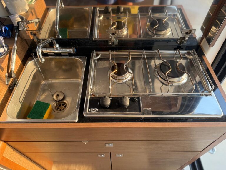 WhatsApp Image 2025-12-10 at 15.47.41 (1)